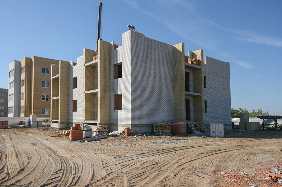 Кирносова 6 